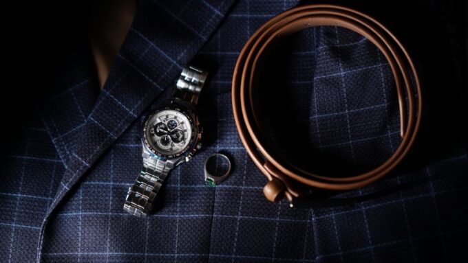 Exploring Masculine Elegance: The Art of Timeless Accessorizing in 2026
